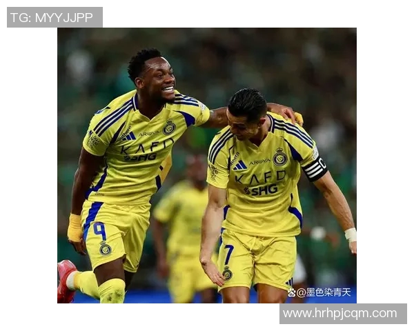 进球不庆祝的足球明星背后的故事与情感解析