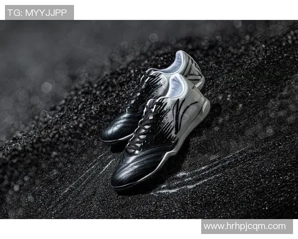 足球明星球鞋模型设计探索与创新结合的艺术与科技之美