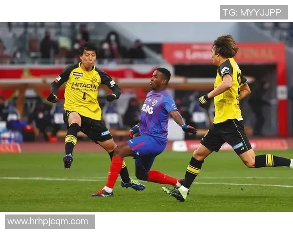 樱花队与东京日联的激烈对决展现日本足球的魅力与激情